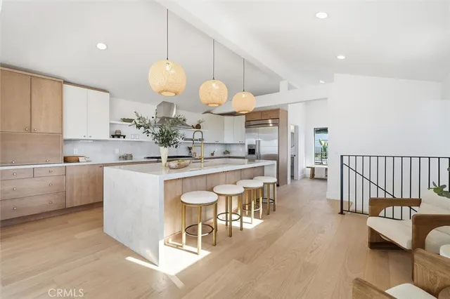 $4,350,000 | 406 VÃa Mesa Grande, Redondo Beach, CA 90277