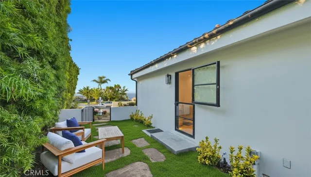 $4,350,000 | 406 VÃa Mesa Grande, Redondo Beach, CA 90277