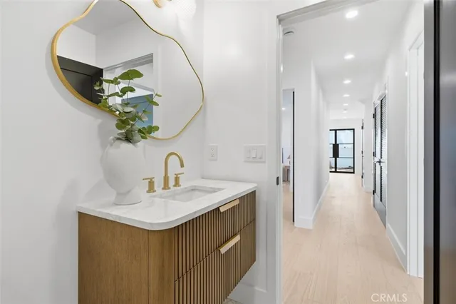 $4,350,000 | 406 VÃa Mesa Grande, Redondo Beach, CA 90277