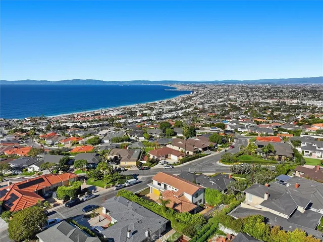 $4,350,000 | 406 VÃa Mesa Grande, Redondo Beach, CA 90277