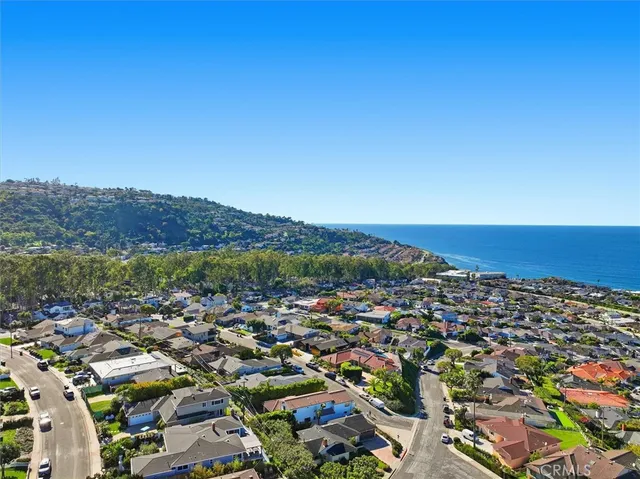 $4,350,000 | 406 VÃa Mesa Grande, Redondo Beach, CA 90277