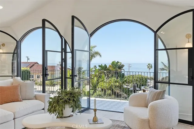 $4,350,000 | 406 VÃa Mesa Grande, Redondo Beach, CA 90277