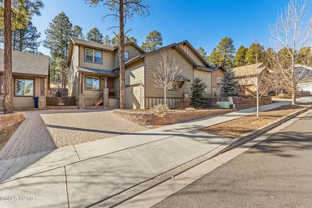 $699,900 | 2477 West Mission Timber Circle, Flagstaff, AZ 86001