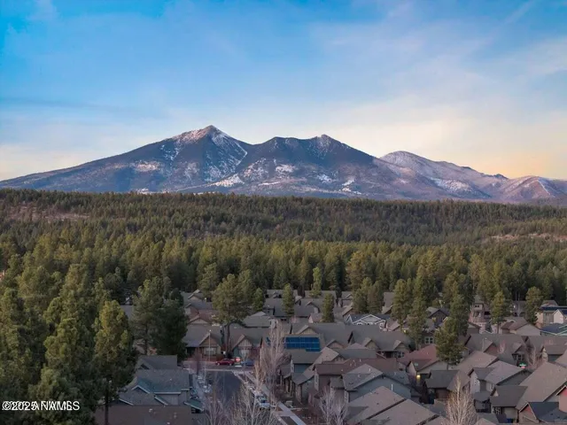 $699,900 | 2477 West Mission Timber Circle, Flagstaff, AZ 86001