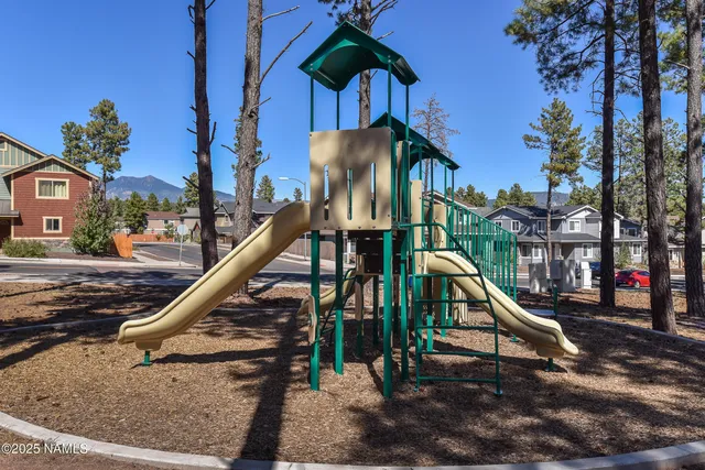 $699,900 | 2477 West Mission Timber Circle, Flagstaff, AZ 86001