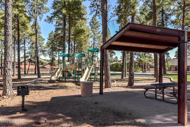 $699,900 | 2477 West Mission Timber Circle, Flagstaff, AZ 86001