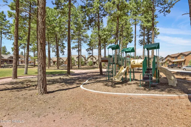 $699,900 | 2477 West Mission Timber Circle, Flagstaff, AZ 86001