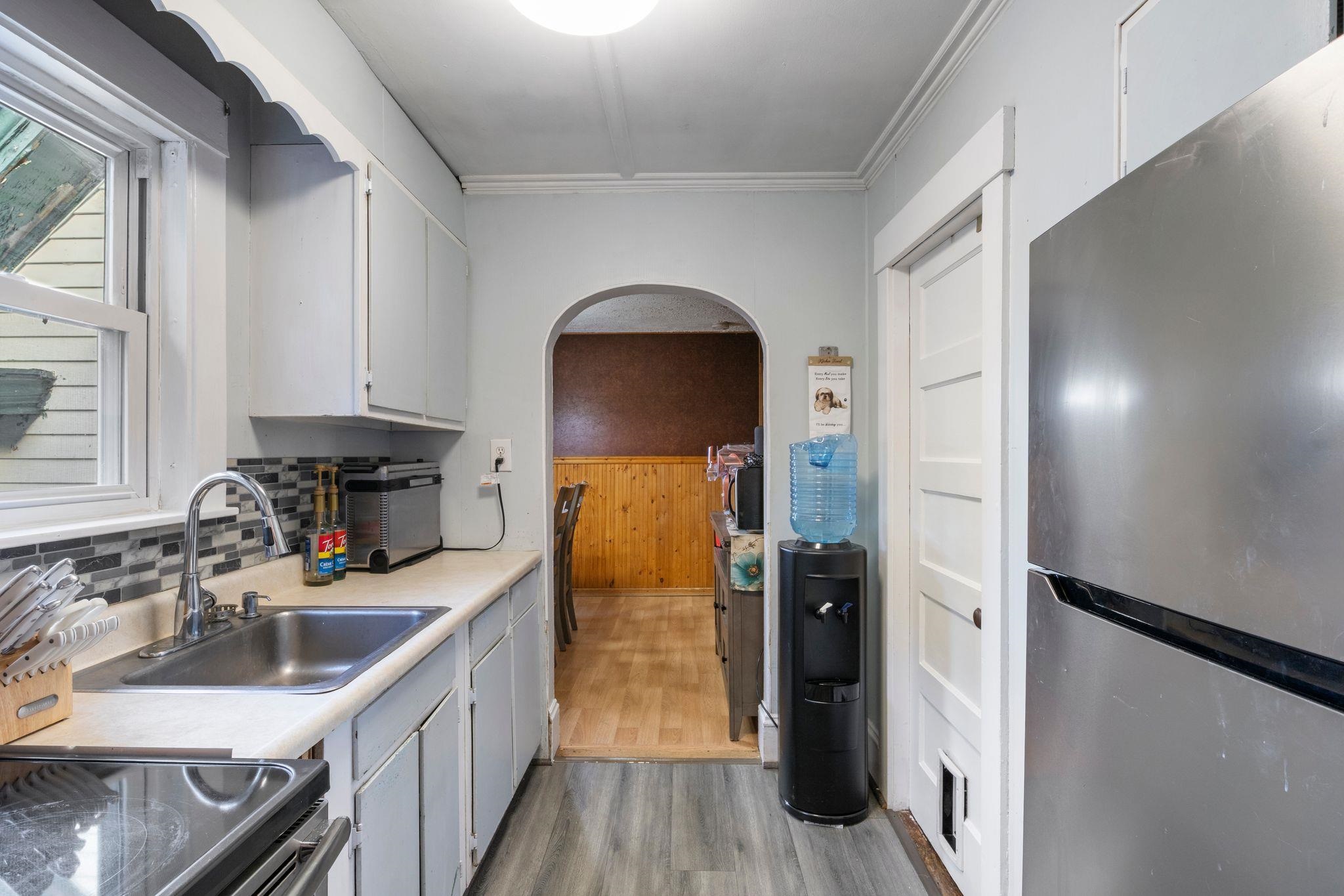 53 Chestnut Street Rochester, NH 03867 - Photo 23 of 33