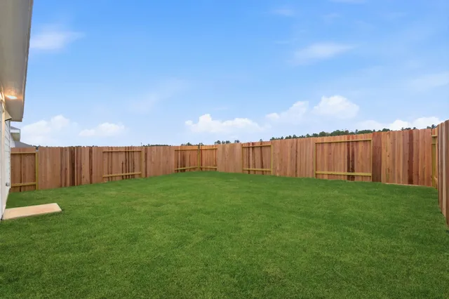 $1,695 | 25405 Carnation Court, Montgomery, TX 77316