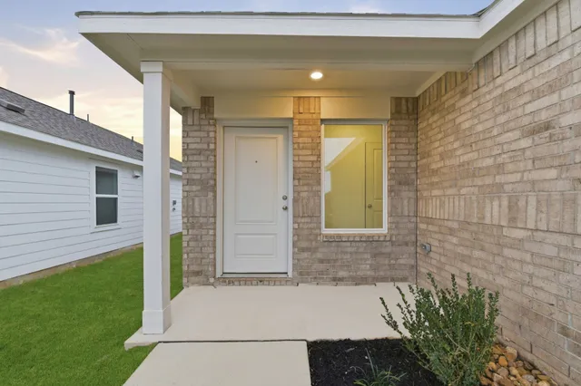 $1,695 | 25405 Carnation Court, Montgomery, TX 77316