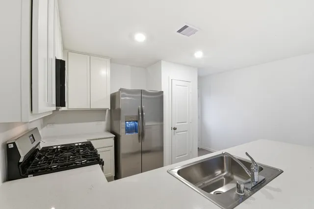 $1,695 | 25405 Carnation Court, Montgomery, TX 77316