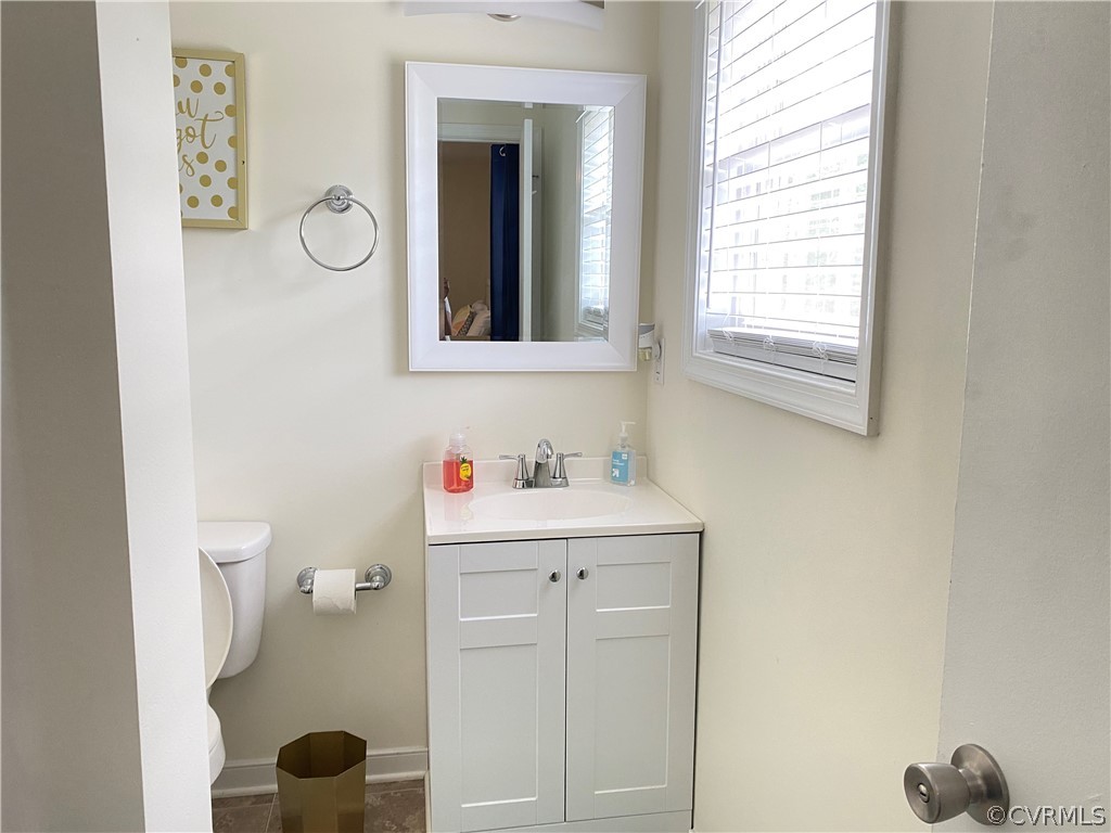 8691 Strath Road Henrico, VA 23231 - Photo 29 of 30 Primary bath