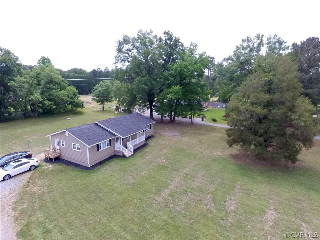 8691 Strath Road Henrico, VA 23231 - Photo 8 of 30
