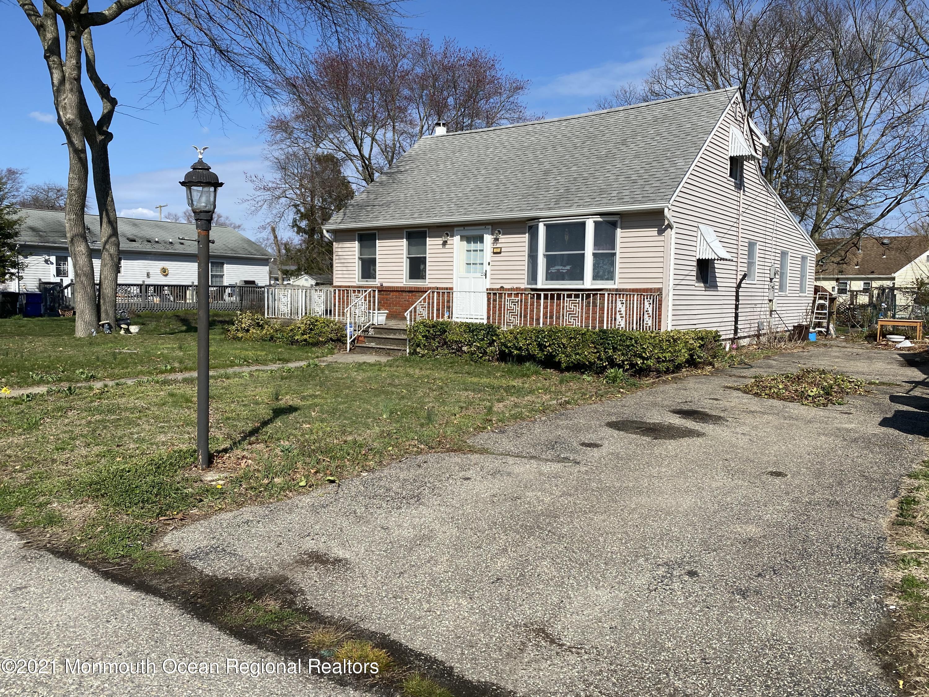 521 Lloyd Road Toms River, NJ 08753 - Photo 3 of 4 IMG_5013
