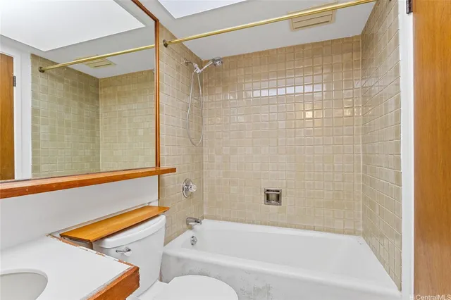 $399,000 | 1040 Lunalilo Street, Unit 706, Honolulu, HI 96822