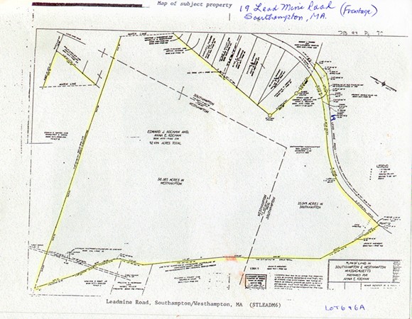 19 Lead Mine Road Southampton, MA 01073 - Photo 3 of 3 a picture of a book and a bed