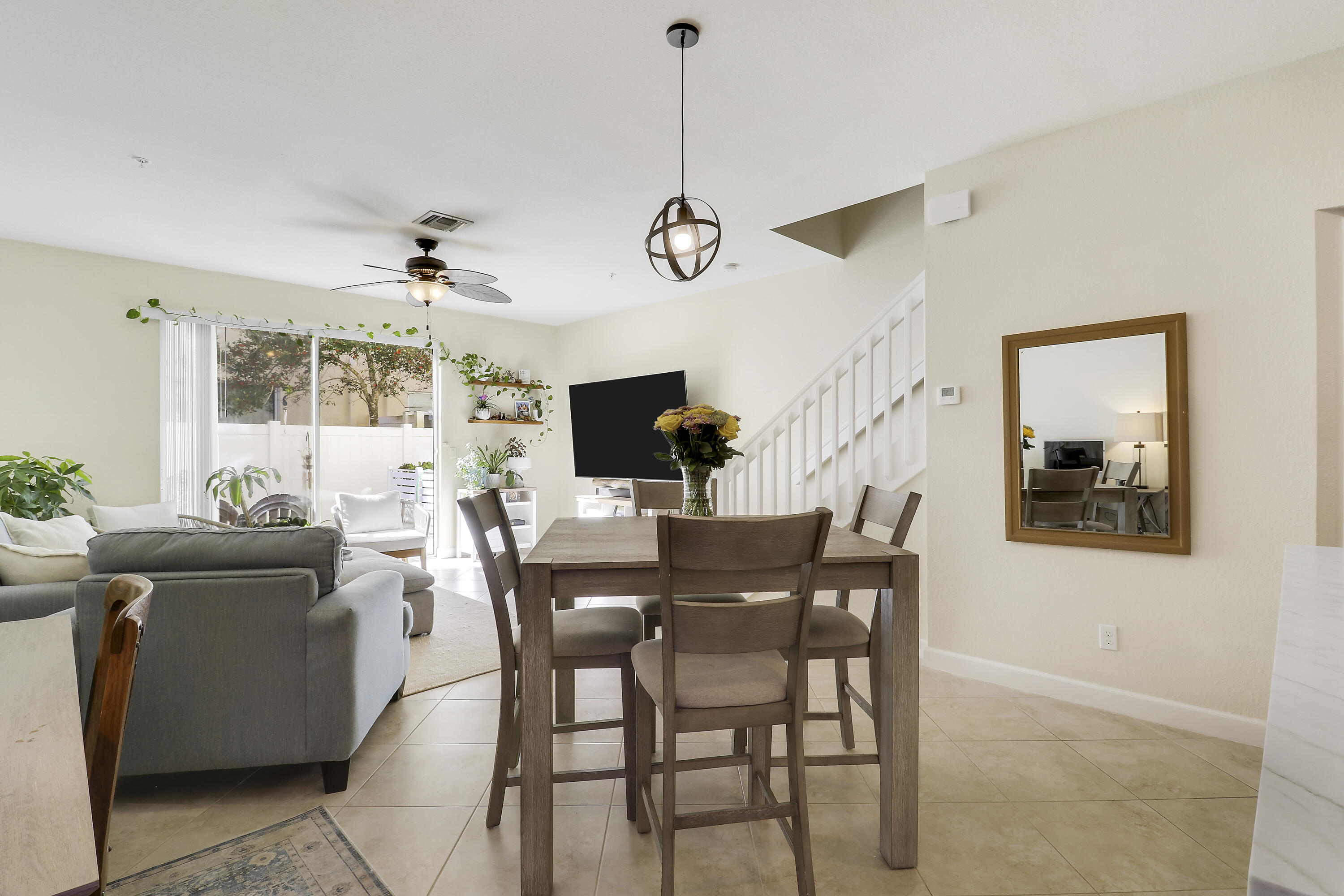 9504 Southwest Merlin Court Stuart, FL 34997 - Photo 10 of 36 House1-13