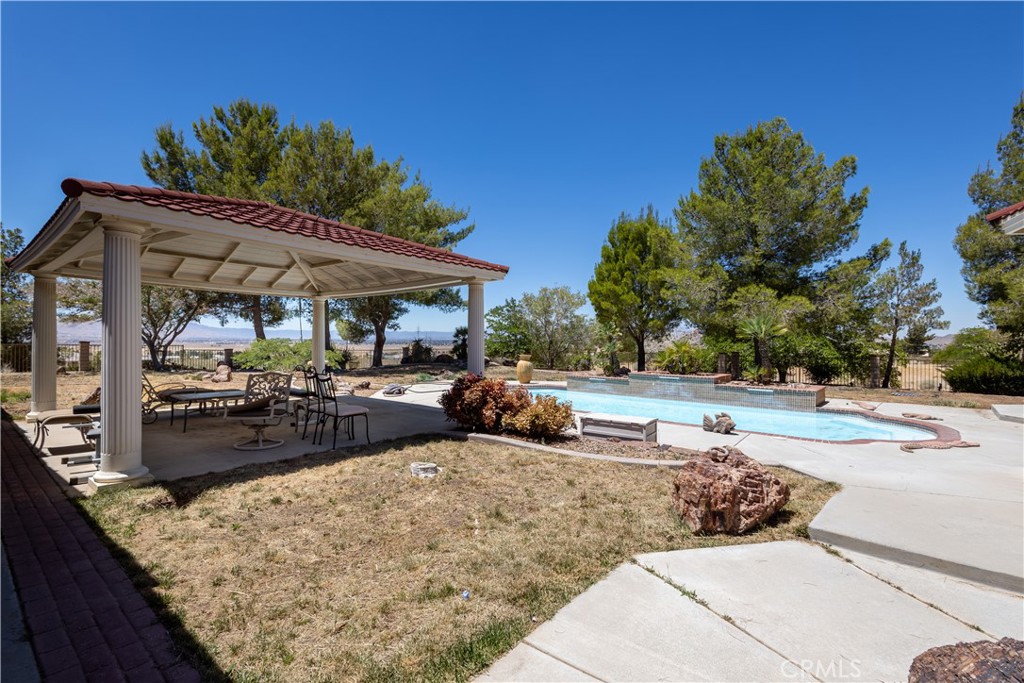 16728 Shirwaun Road Apple Valley, CA 92307 - Photo 54 of 72