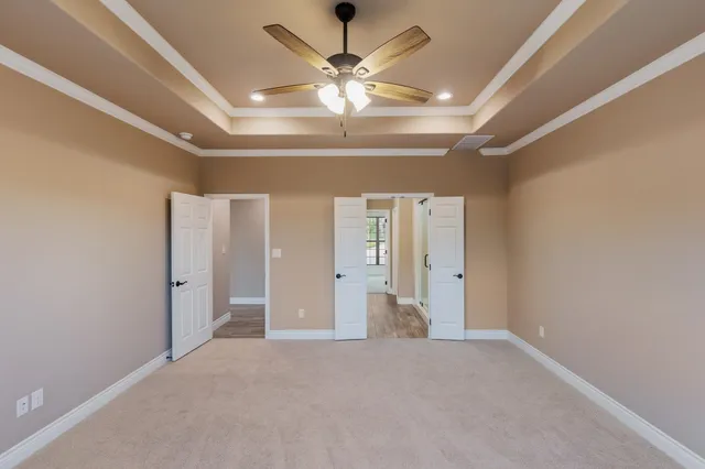 $672,000 | 181 Broadmoor Street, Meadowlakes, TX 78654