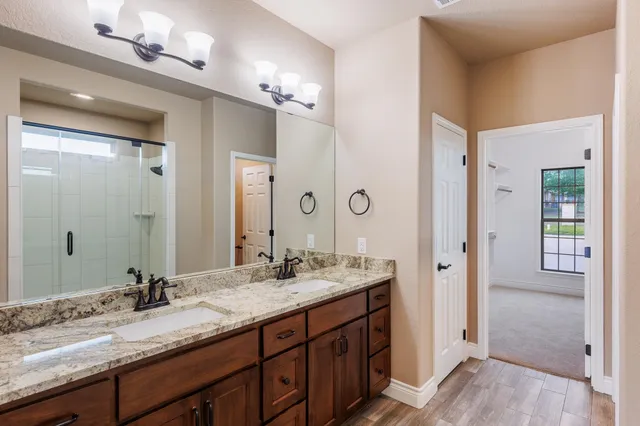 $672,000 | 181 Broadmoor Street, Meadowlakes, TX 78654