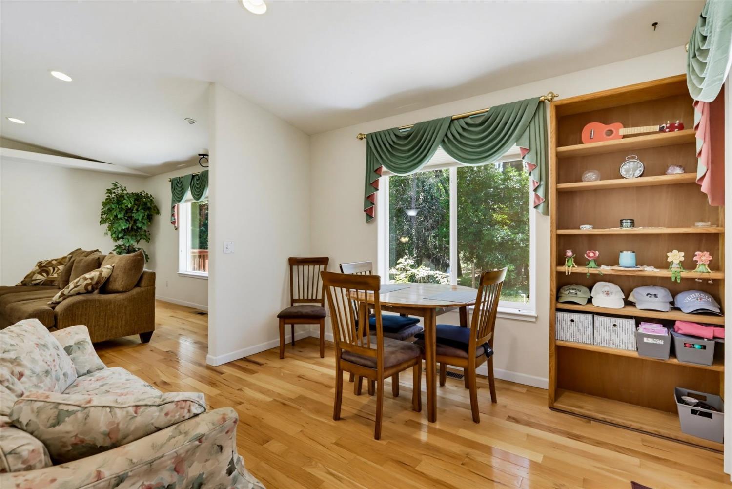 11575 Shockley Road Grass Valley, CA 95945 - Photo 12 of 92