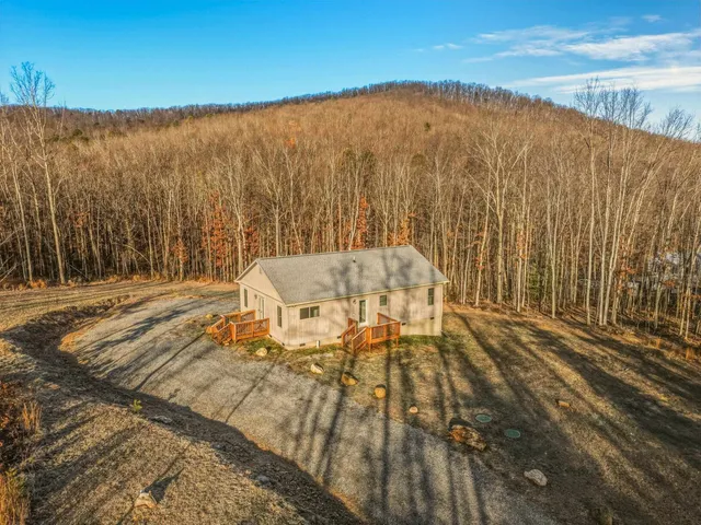 $355,000 | 324 Old Wagon Road, Luray, VA 22835