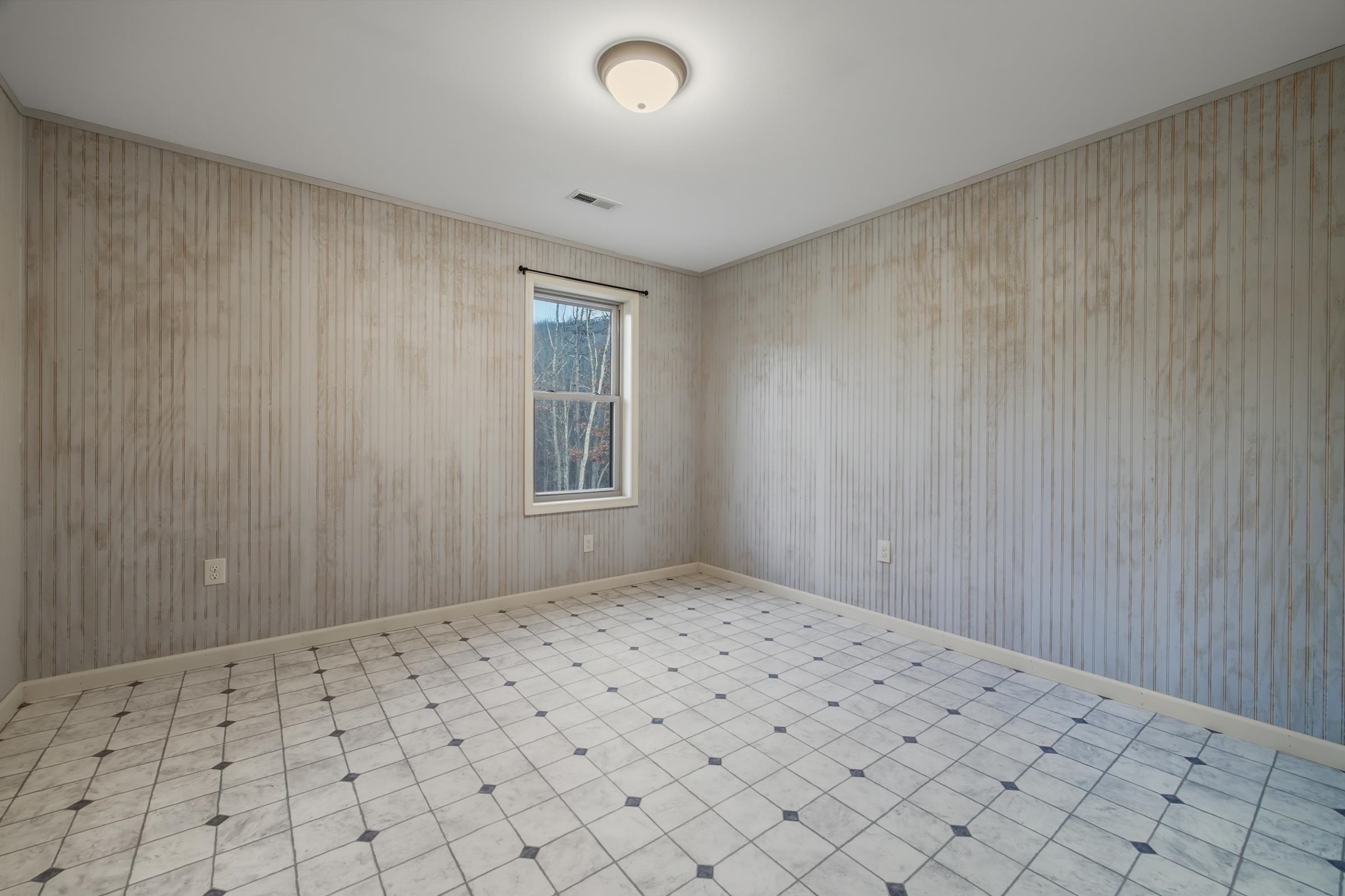 324 Old Wagon Road Luray, VA 22835 - Photo 18 of 46