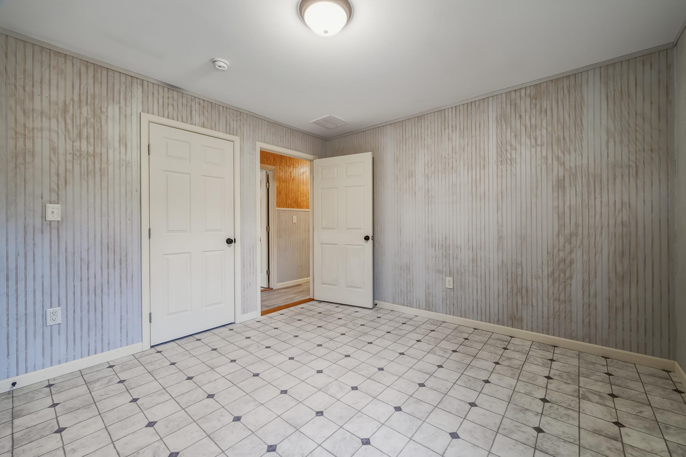 324 Old Wagon Road Luray, VA 22835 - Photo 19 of 46