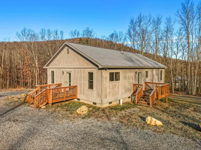 $355,000 | 324 Old Wagon Road, Luray, VA 22835
