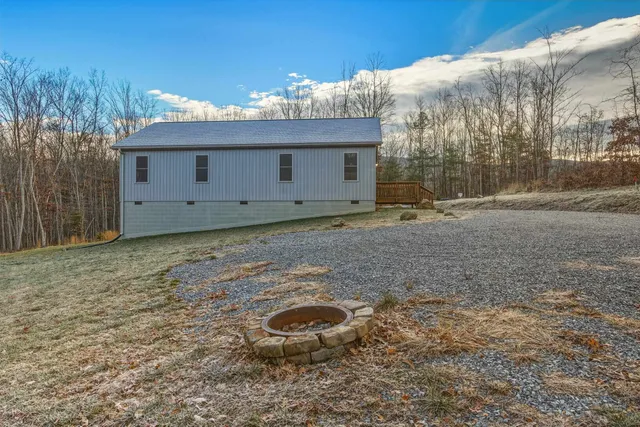 $355,000 | 324 Old Wagon Road, Luray, VA 22835