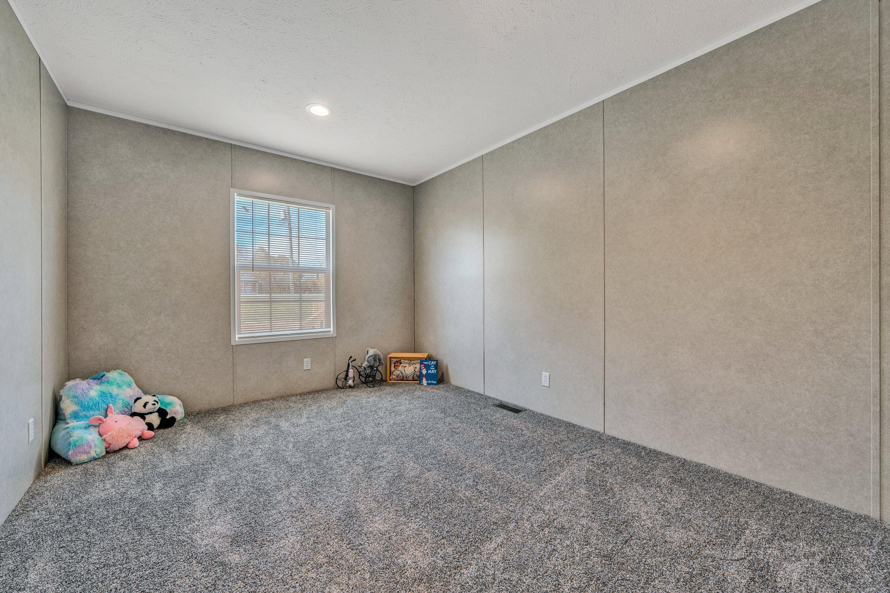 2098 Lipscomb Road Moneta, VA 24121 - Photo 14 of 27