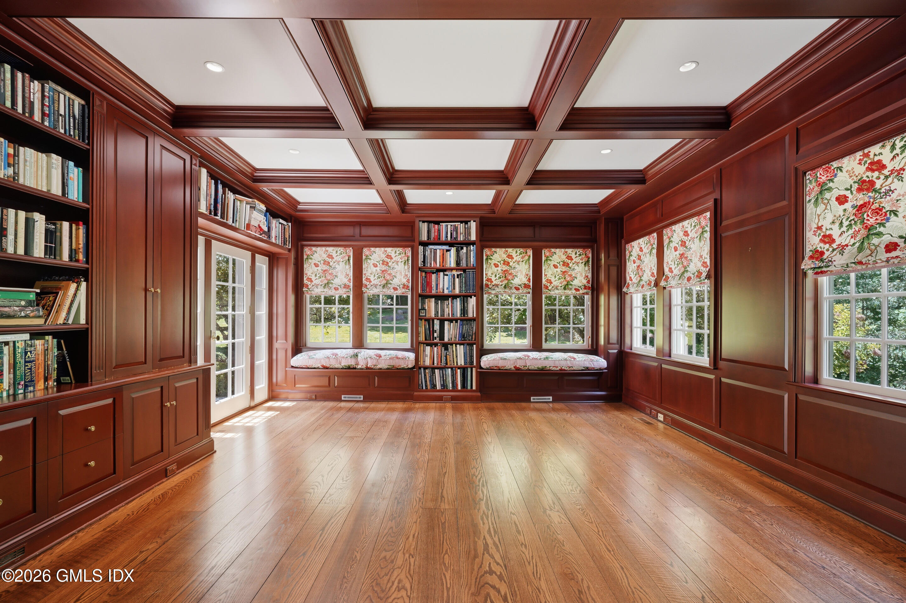 115 Lower Cross Road Greenwich, CT 06831 - Photo 8 of 40 DSC08461_1
