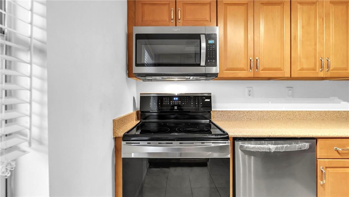 9354 Southwest 3rd Street, Unit 614 Boca Raton, FL 33428 - Photo 9 of 19 Photo 9