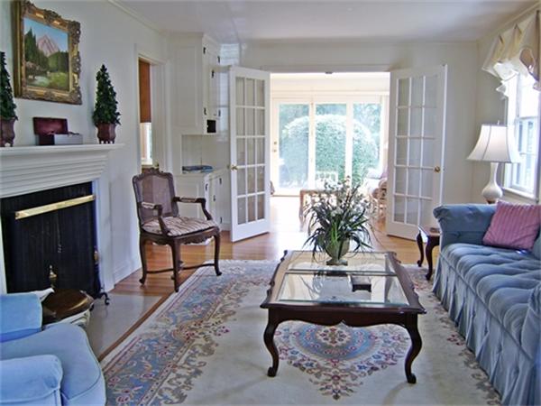 54 Fuller Brook Road Wellesley, MA 02482 - Photo 4 of 15