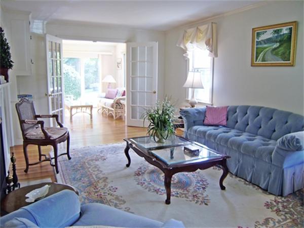 54 Fuller Brook Road Wellesley, MA 02482 - Photo 5 of 15