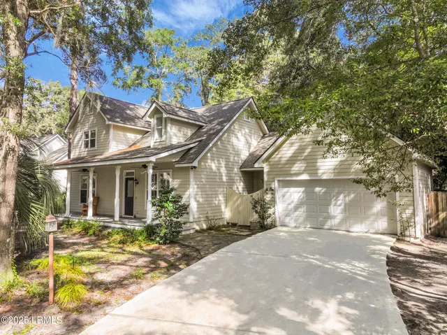 $540,000 | 53 Old Sawmill Drive, Bluffton, SC 29910