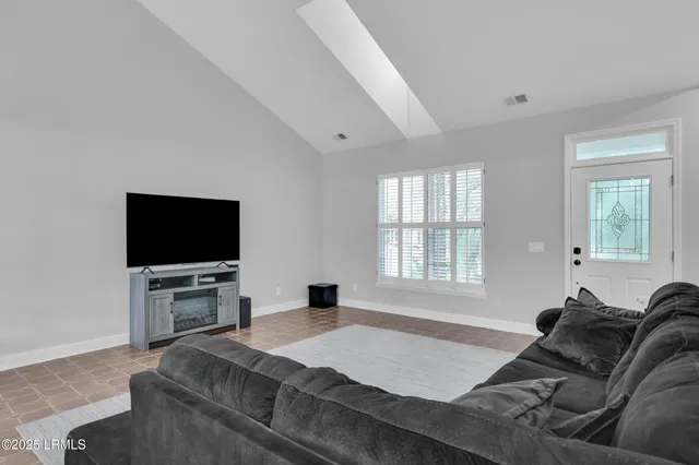 $540,000 | 53 Old Sawmill Drive, Bluffton, SC 29910