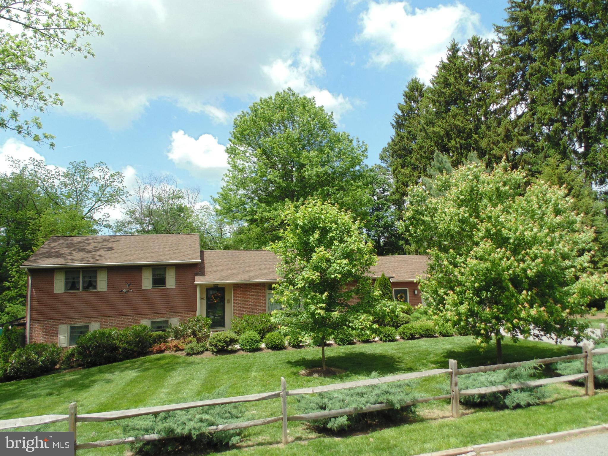 Exterior (Front)