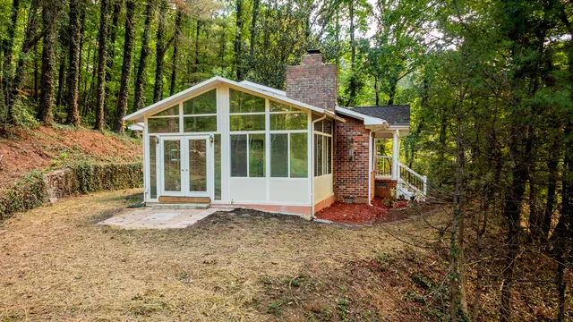 $299,900 | 546 Indian Springs Road, Ringgold, GA 30736