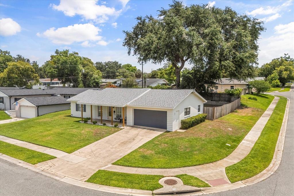611 Bryan Court Altamonte Springs, FL 32701 - Photo 33 of 37 an aerial view of a house