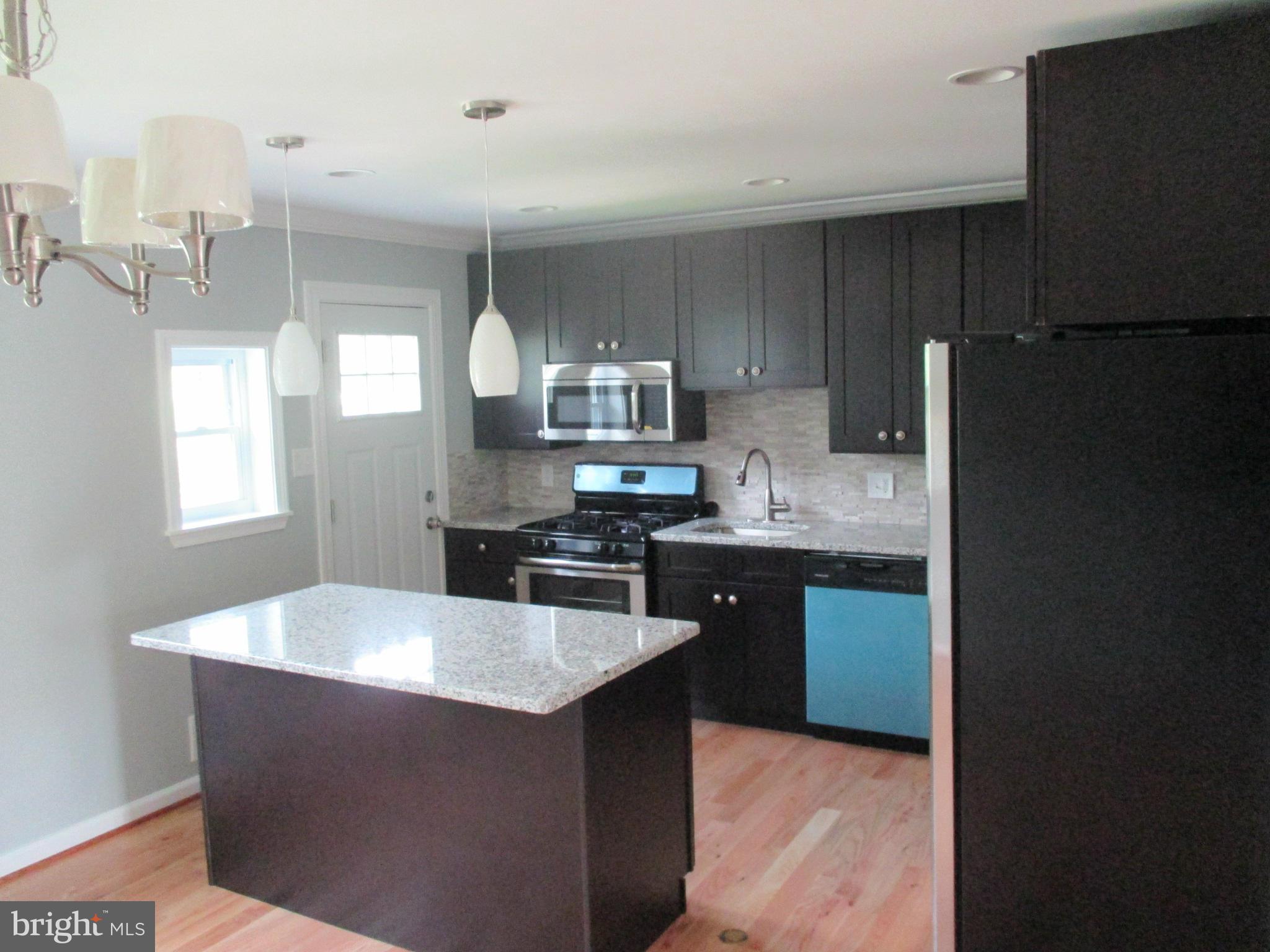 5644 Whitby Road Baltimore, MD 21206 - Photo 6 of 30 Kitchen