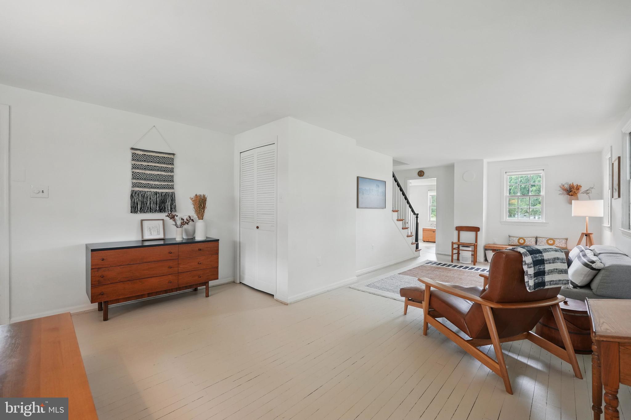 43225 Lucketts Road Leesburg, VA 20176 - Photo 49 of 49 Open floor plan