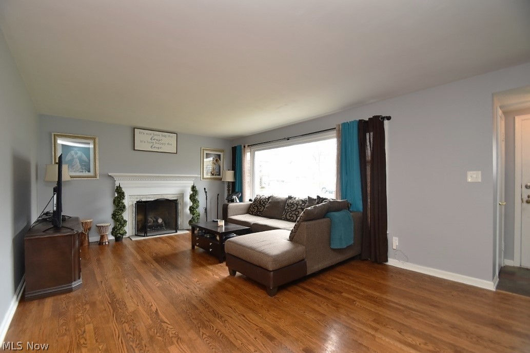 1423 Westover Road Cleveland, OH 44118 - Photo 5 of 32