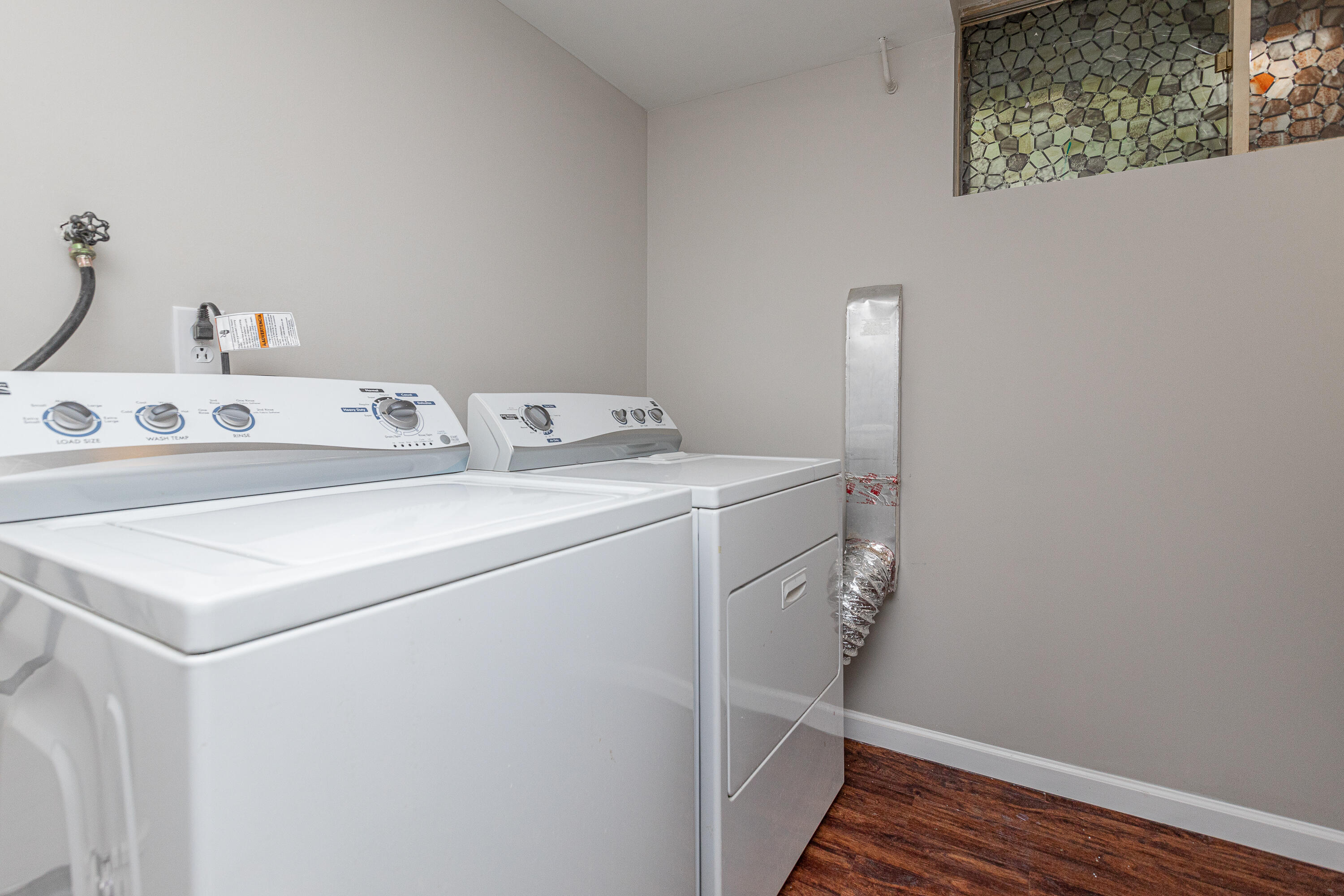 648 Kingston Road Lexington, KY 40505 - Photo 28 of 38 B-24