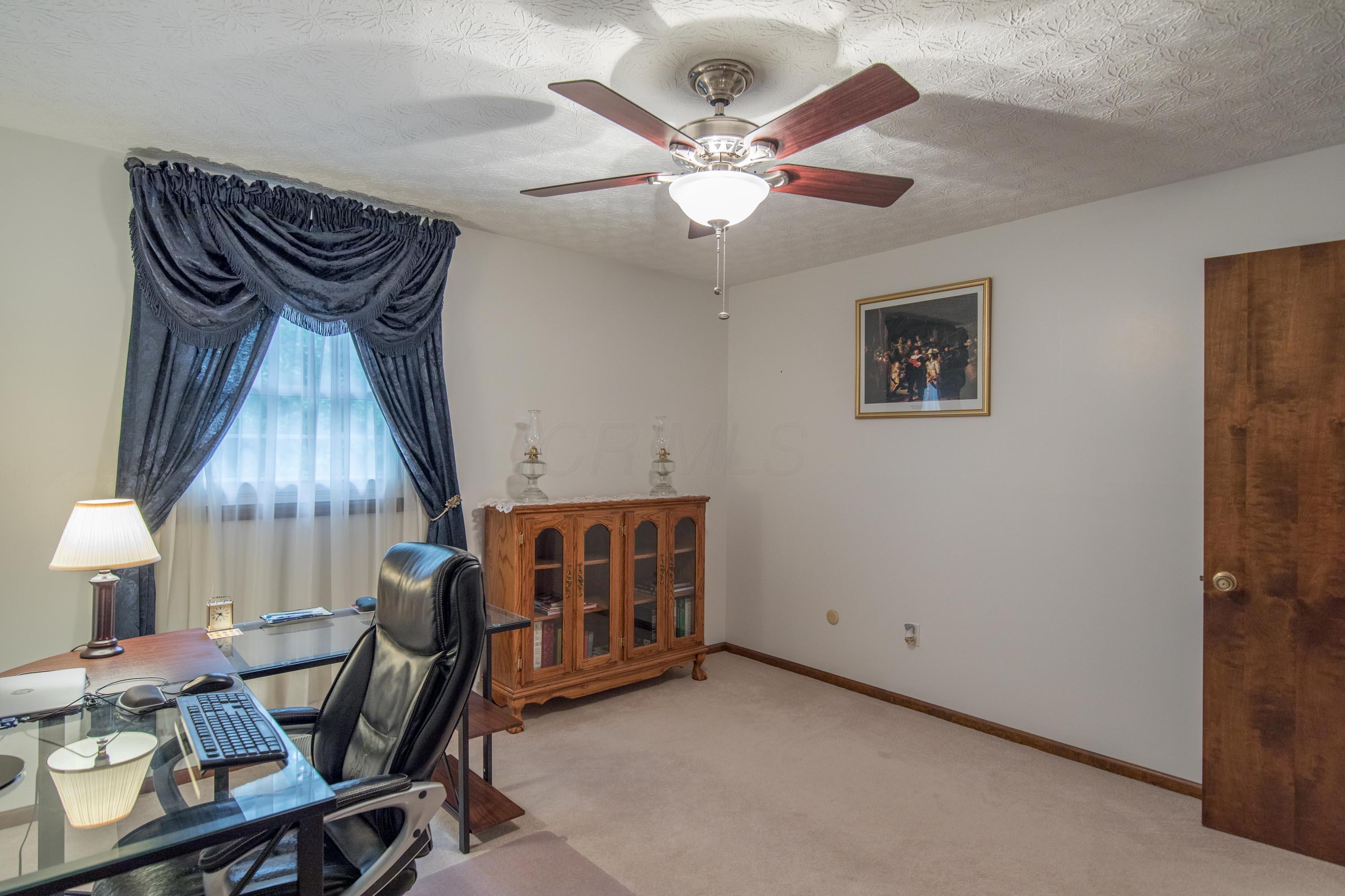 673 Indian Mound Road Columbus, OH 43213 - Photo 40 of 64 Gallery Image 40