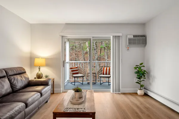 $350,000 | 265 Edward J Roy Drive, Unit 319, Manchester, NH 03104