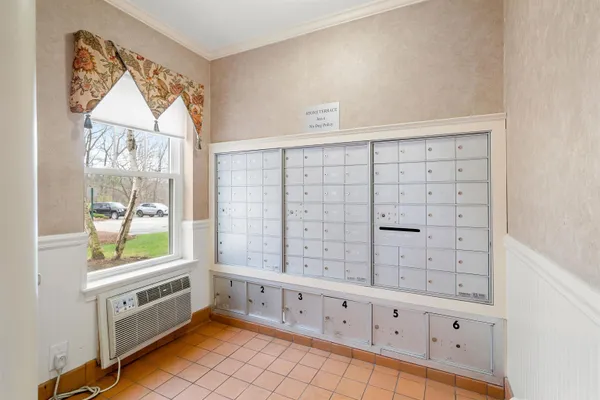 $350,000 | 265 Edward J Roy Drive, Unit 319, Manchester, NH 03104