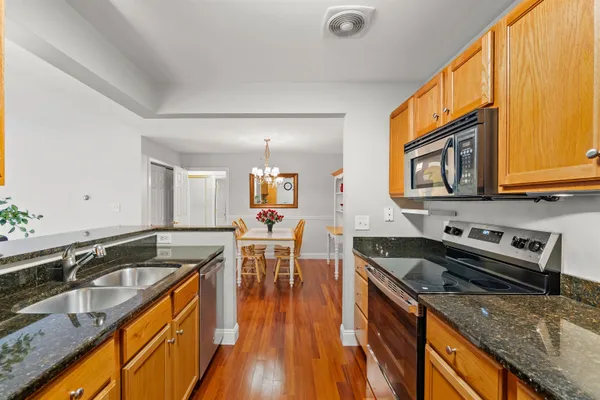 $350,000 | 265 Edward J Roy Drive, Unit 319, Manchester, NH 03104