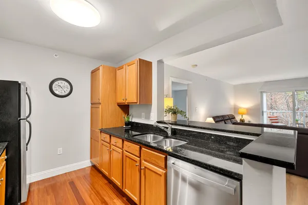 $350,000 | 265 Edward J Roy Drive, Unit 319, Manchester, NH 03104