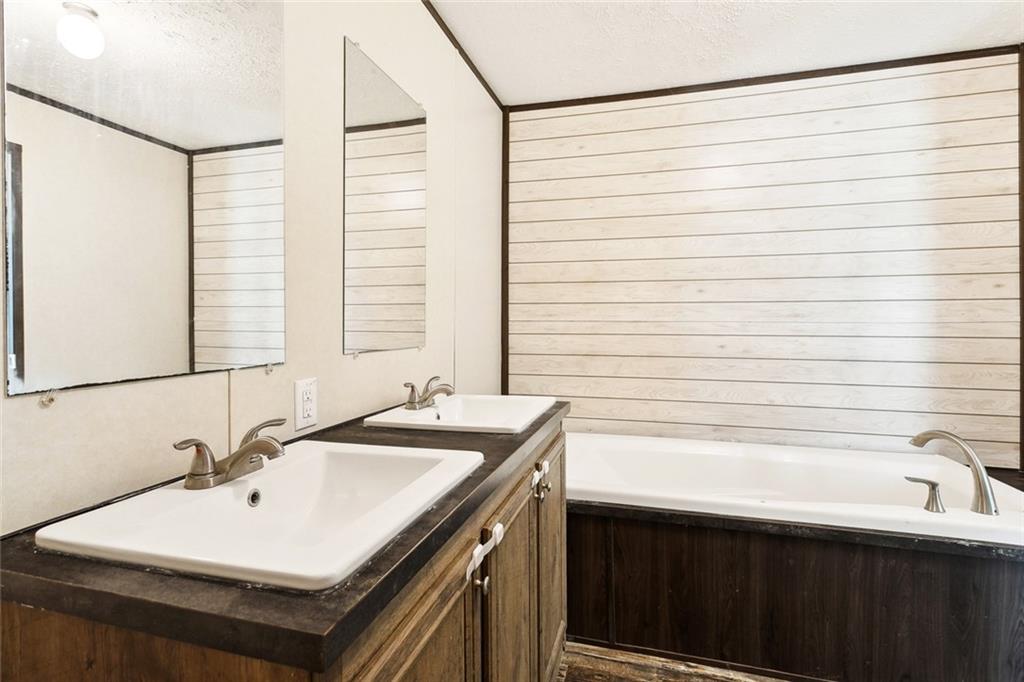 54050 Addison Road Independence, LA 70443 - Photo 8 of 15